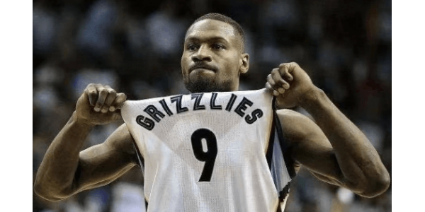 Tony Allen, najbolji branič u Kobeovom srcu, povukao je svoj dres