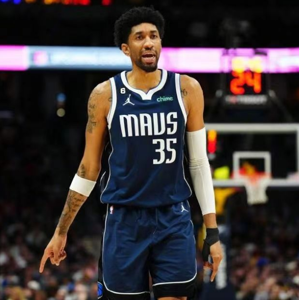 Christian Wood se pridružuje Lakersima