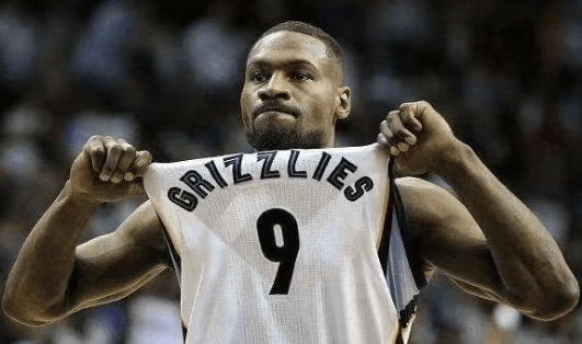 Tony Allen, najbolji branič u Kobeovom srcu, povukao je svoj dres